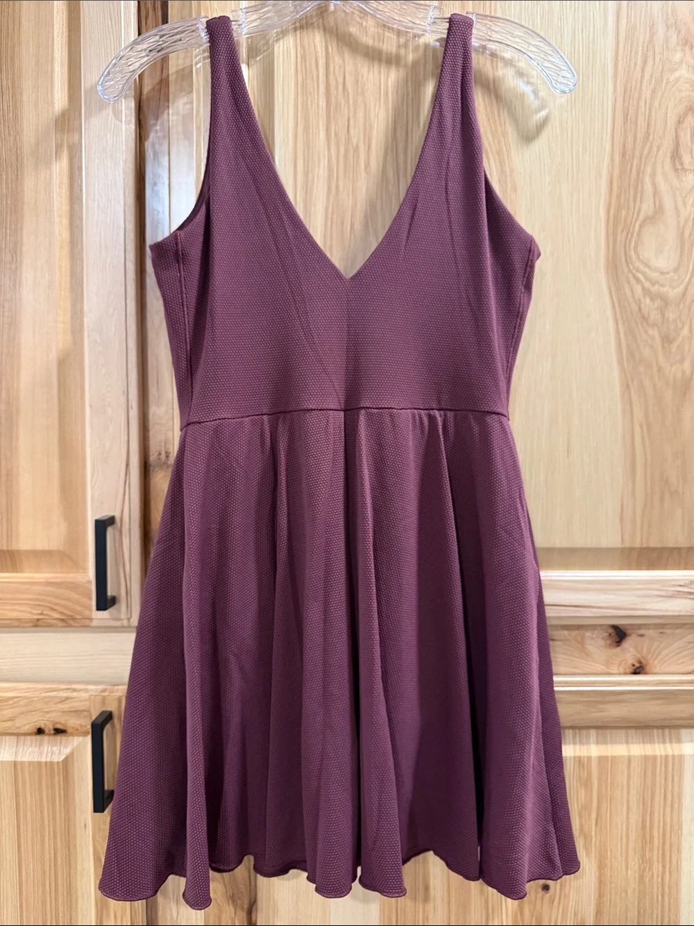 SPANX Pique’ Size L Textured V-Neck Mini Swim Bathing Suit Dress in Burgundy